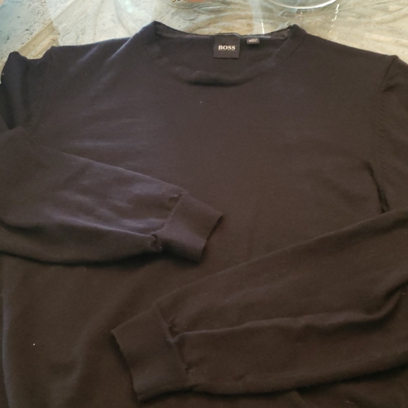 Hugo Boss Other - ✨⭐Hugo Boss  sweater